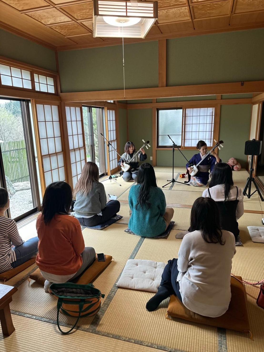 青森伝統芸能を楽しめる繭子の宿 Hachinohe Exterior foto
